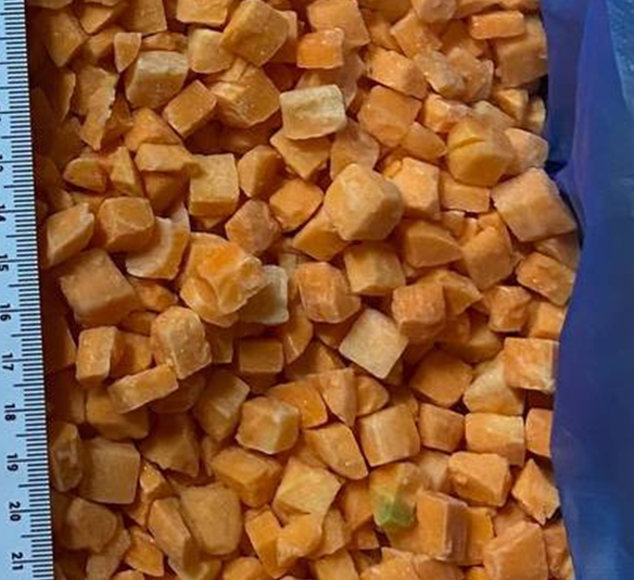 Морковь кубик 